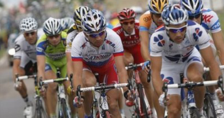 Ivanov wins as drama unfolds on 14th stage